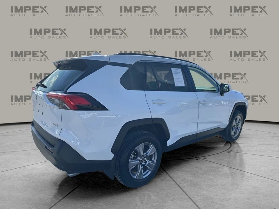 2025 Toyota RAV4 5th Gen - Image 5 of 21