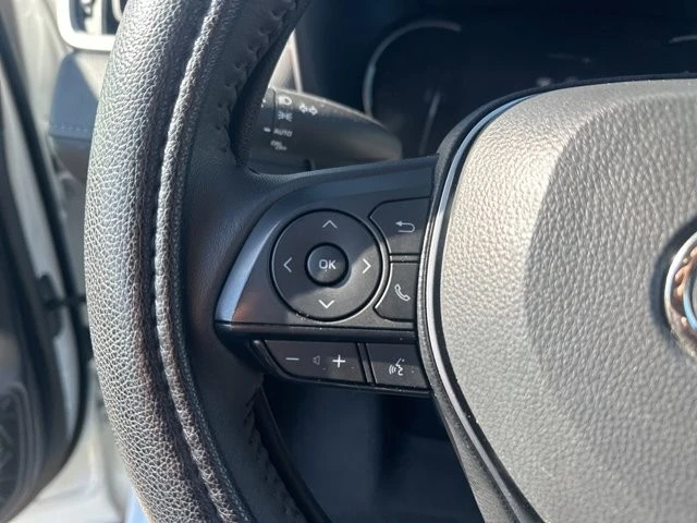 2025 Toyota RAV4 5th Gen - Image 8 of 15