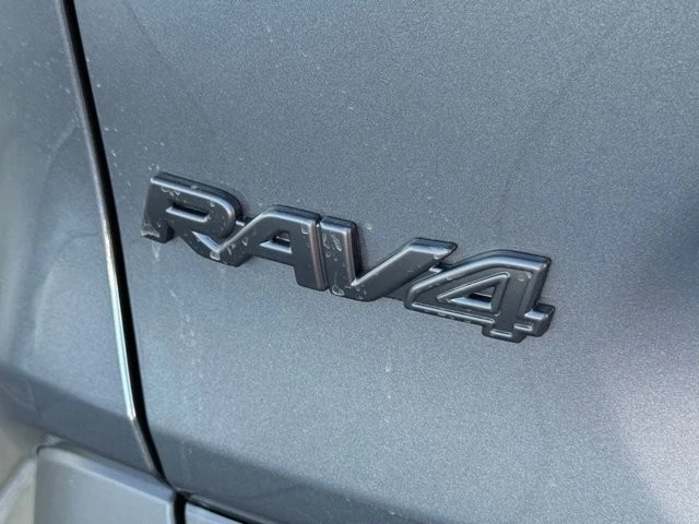 2025 Toyota RAV4 5th Gen - Image 12 of 12