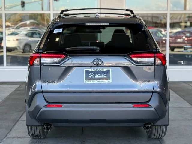 2025 Toyota RAV4 5th Gen - Image 10 of 12