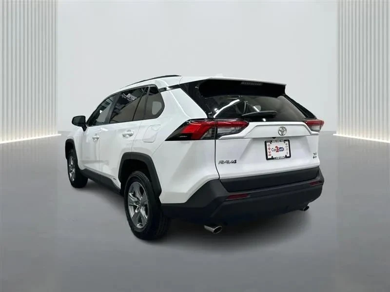 2025 Toyota RAV4 5th Gen - Image 3 of 8