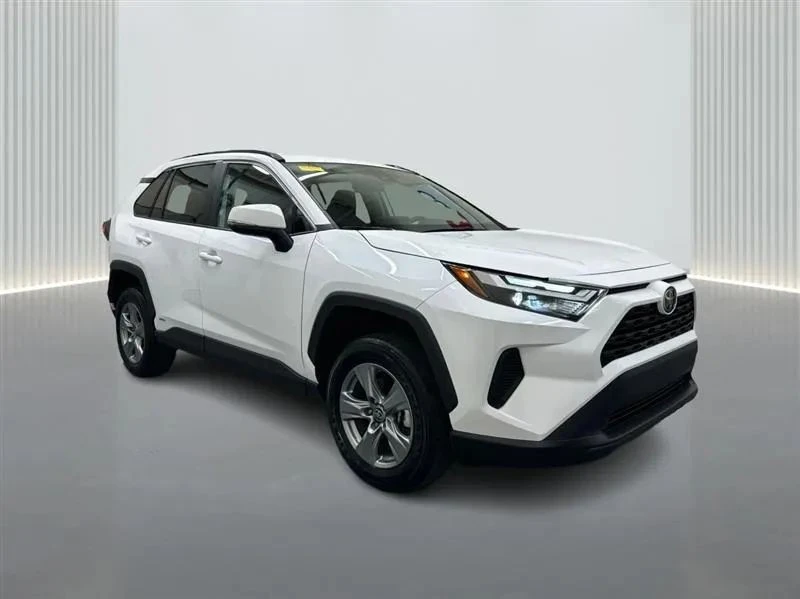 2025 Toyota RAV4 5th Gen - Image 7 of 8