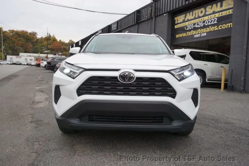 2025 Toyota RAV4 5th Gen - Image 2 of 12