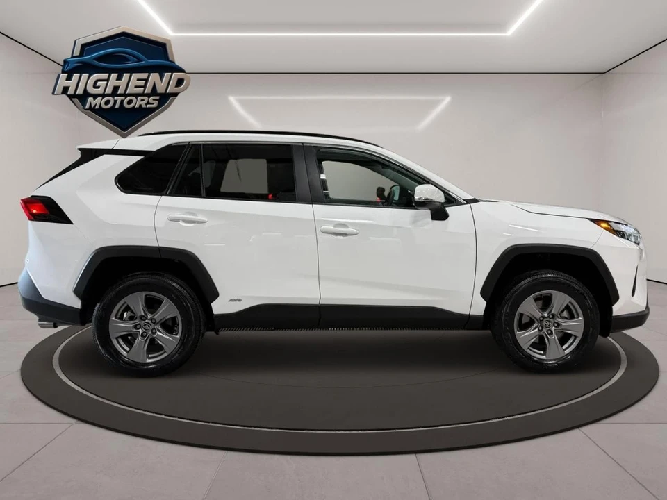 2025 Toyota RAV4 5th Gen - Image 7 of 21