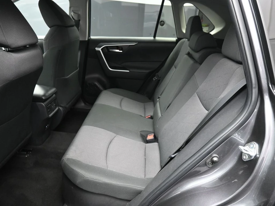 2025 Toyota RAV4 5th Gen - Image 20 of 21