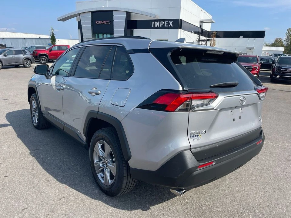 2025 Toyota RAV4 5th Gen - Image 3 of 12