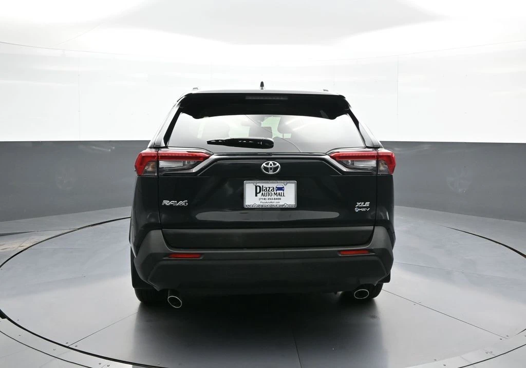 2025 Toyota RAV4 5th Gen - Image 7 of 21