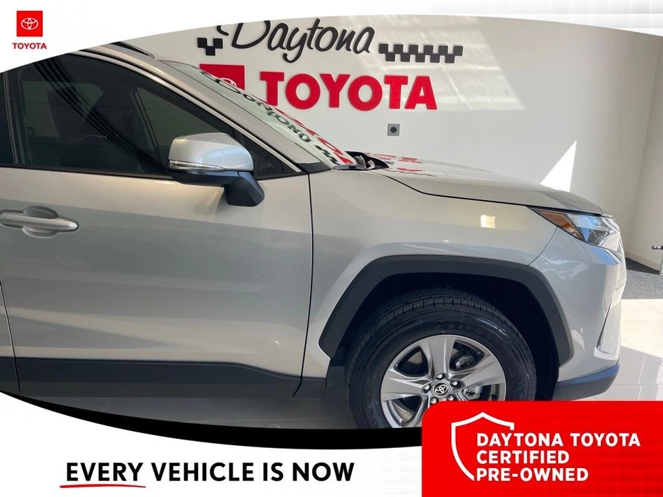 2025 Toyota RAV4 5th Gen - Image 7 of 12