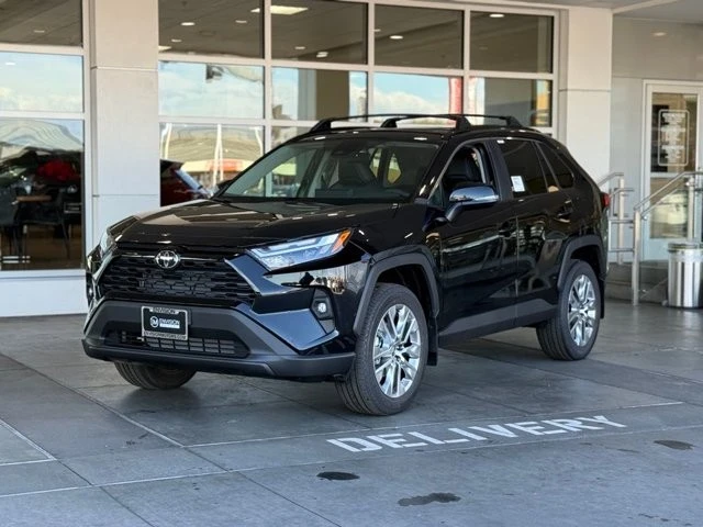 2025 Toyota RAV4 5th Gen - Image 2 of 12