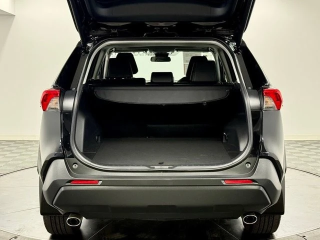 2025 Toyota RAV4 5th Gen - Image 13 of 21