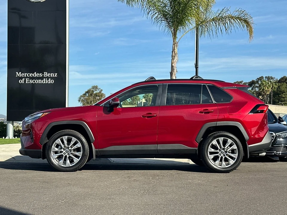 2025 Toyota RAV4 5th Gen - Image 6 of 21