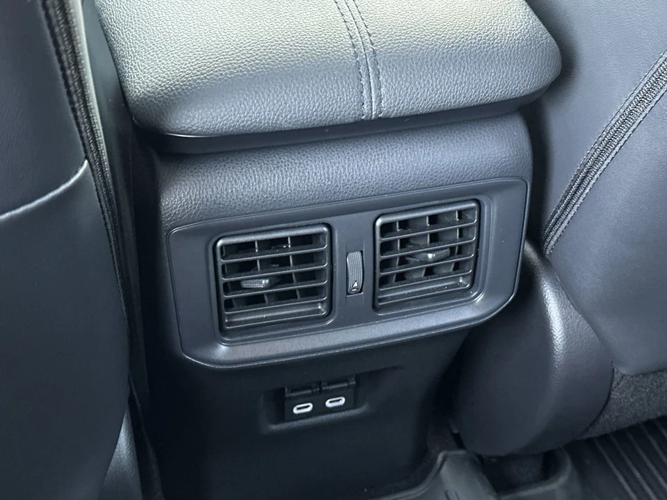 2025 Toyota RAV4 5th Gen - Image 13 of 21