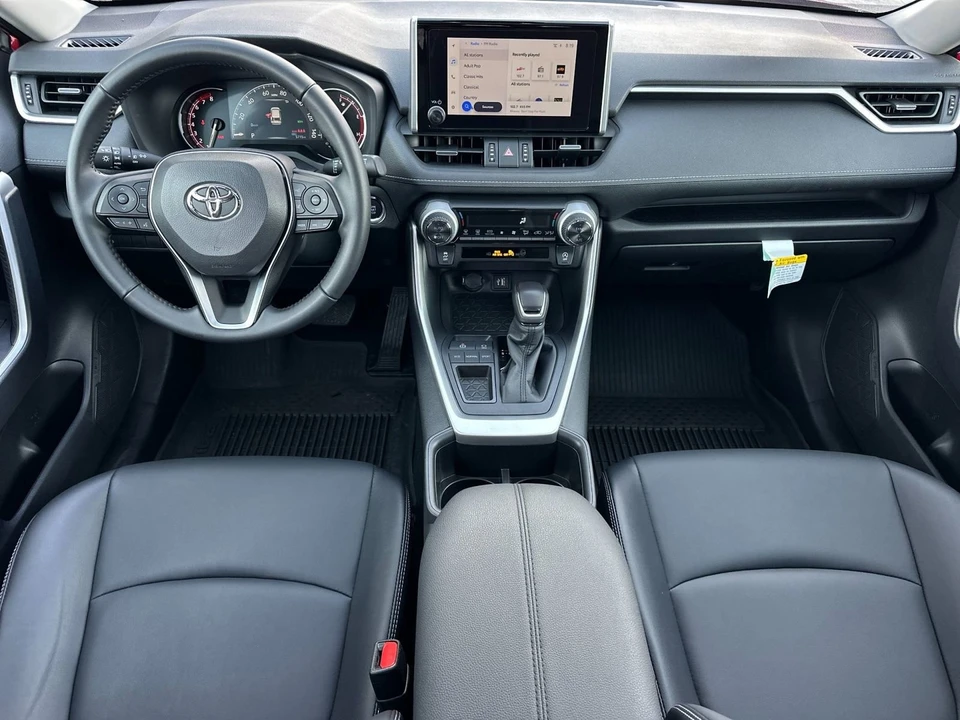 2025 Toyota RAV4 5th Gen - Image 14 of 21