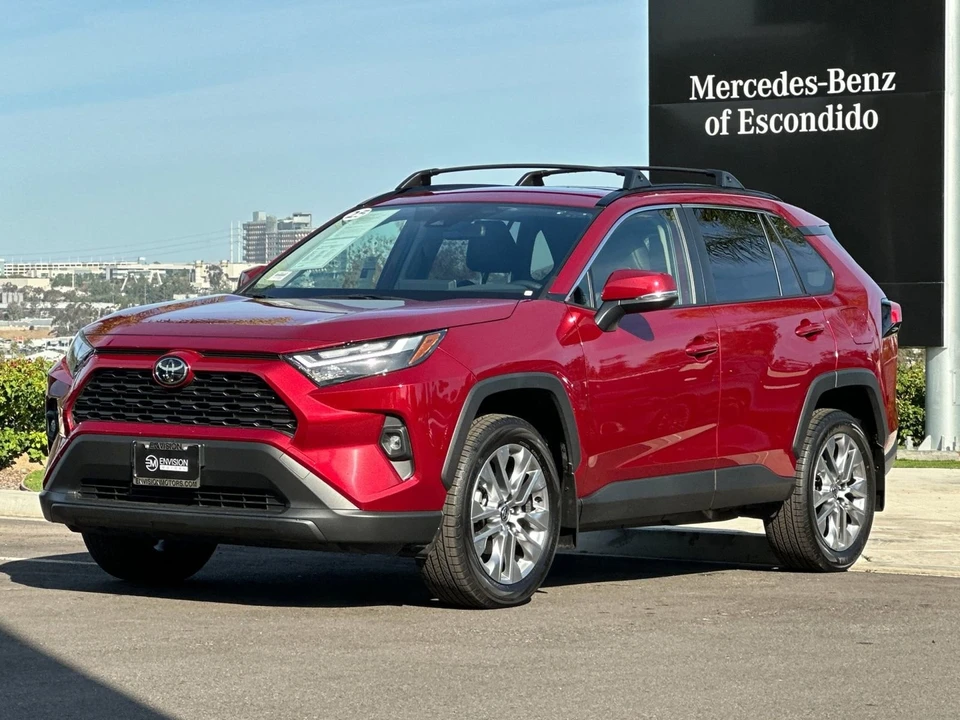 2025 Toyota RAV4 5th Gen - Image 7 of 21