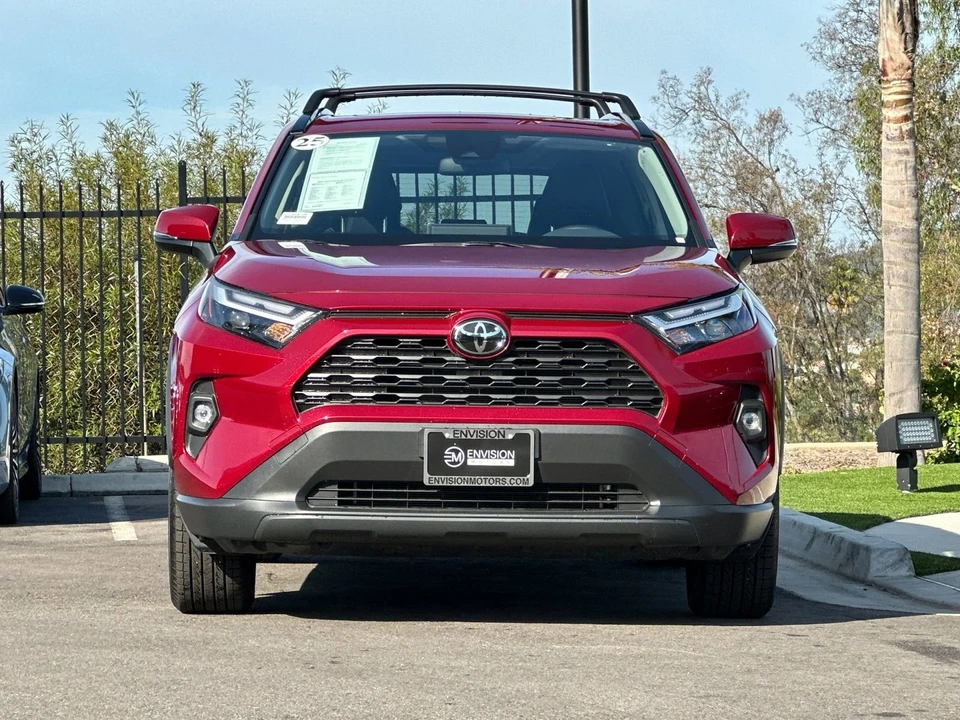 2025 Toyota RAV4 5th Gen - Image 8 of 21