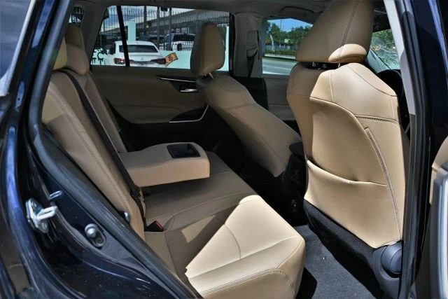 2025 Toyota RAV4 5th Gen - Image 14 of 16