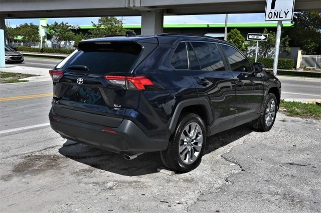 2025 Toyota RAV4 5th Gen - Image 3 of 16