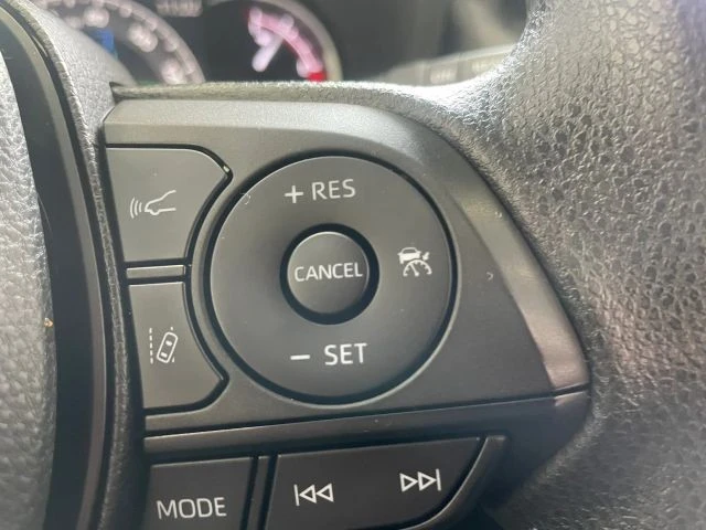 2025 Toyota RAV4 5th Gen - Image 9 of 21