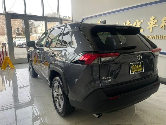 2025 Toyota RAV4 5th Gen - Image 4 of 21