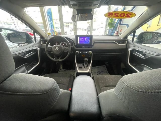2025 Toyota RAV4 5th Gen - Image 21 of 21