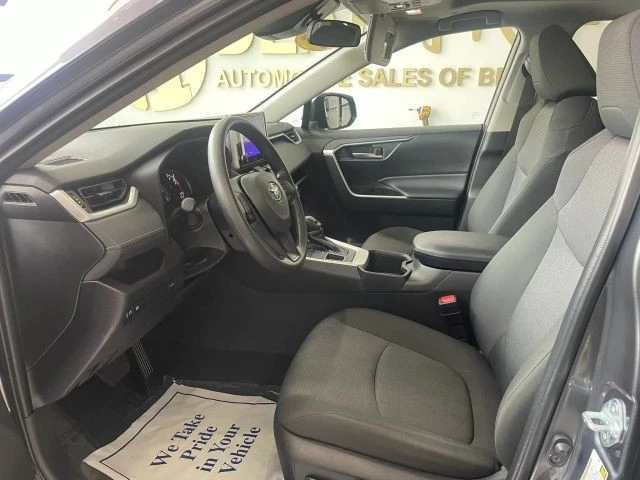 2025 Toyota RAV4 5th Gen - Image 16 of 21