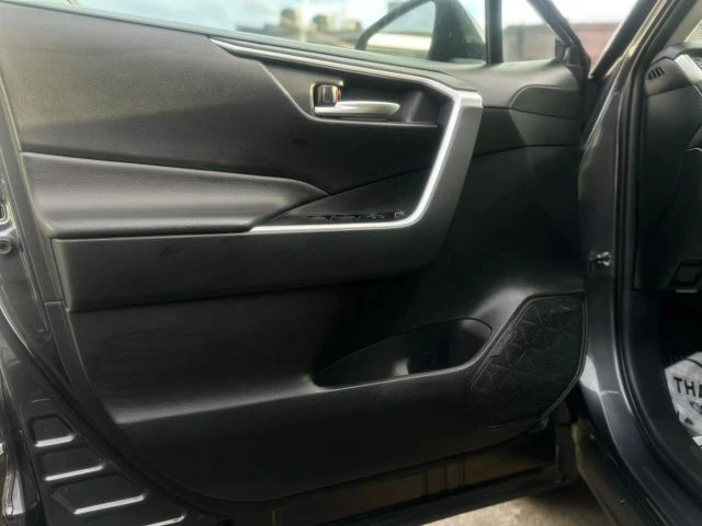 2025 Toyota RAV4 5th Gen - Image 9 of 21