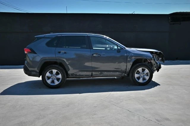 2025 Toyota RAV4 5th Gen - Image 6 of 17