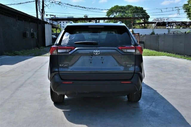2025 Toyota RAV4 5th Gen - Image 4 of 17