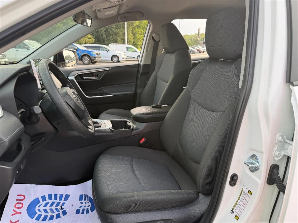2025 Toyota RAV4 5th Gen - Image 31 of 31