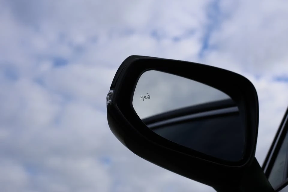 2025 Toyota RAV4 5th Gen - Image 8 of 21
