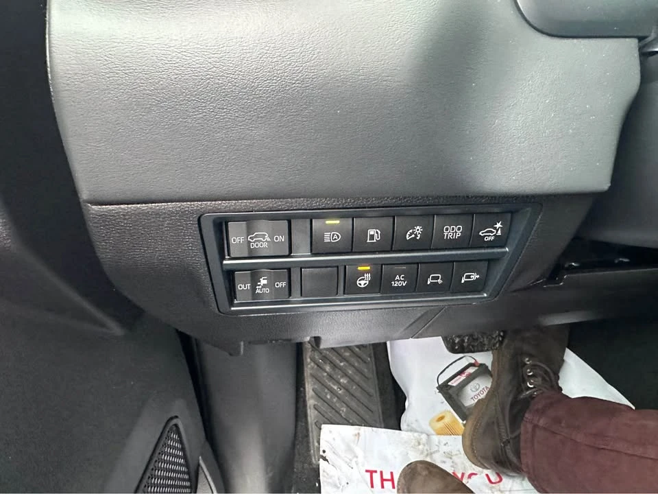 2025 Toyota Sequoia 3rd Gen - Image 16 of 16
