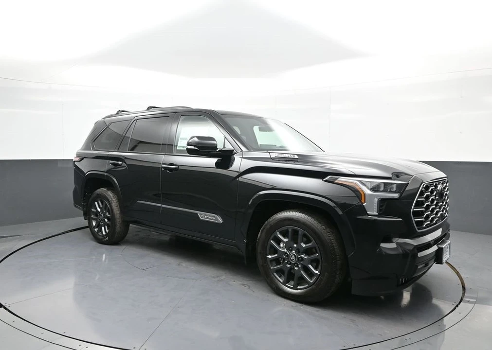 2025 Toyota Sequoia 3rd Gen - Image 4 of 12