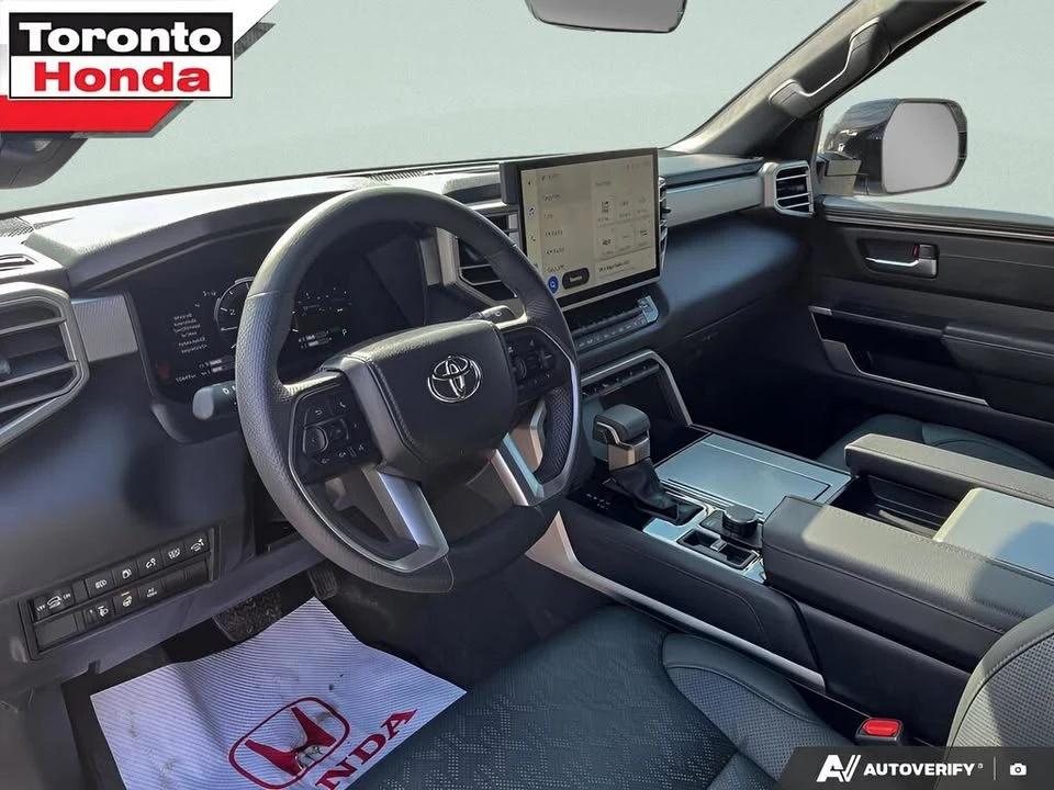 2025 Toyota Sequoia 3rd Gen - Image 15 of 20