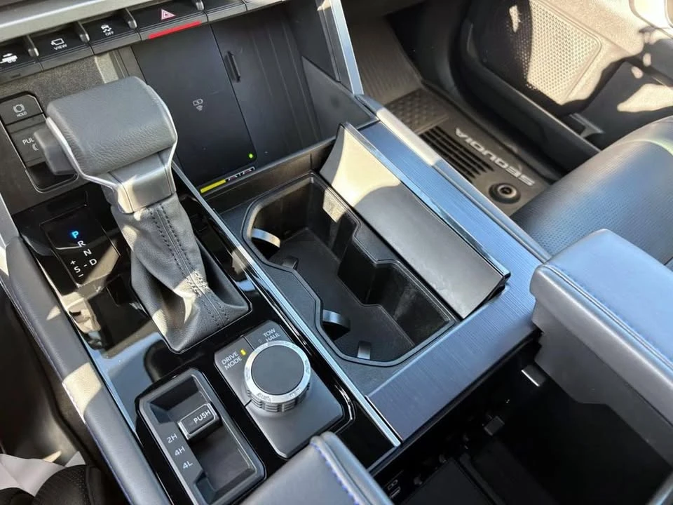 2025 Toyota Sequoia 3rd Gen - Image 13 of 13