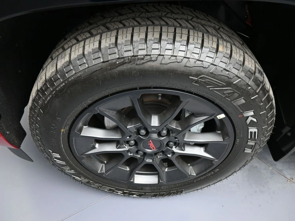 2025 Toyota Sequoia 3rd Gen - Image 14 of 21