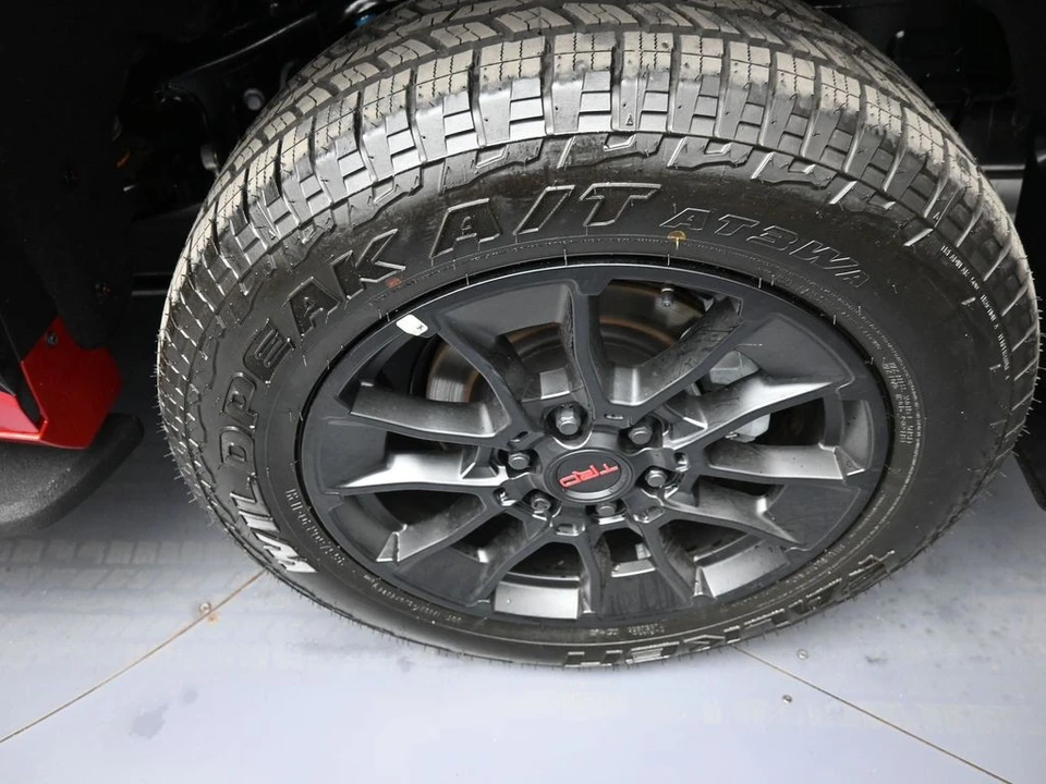 2025 Toyota Sequoia 3rd Gen - Image 15 of 21