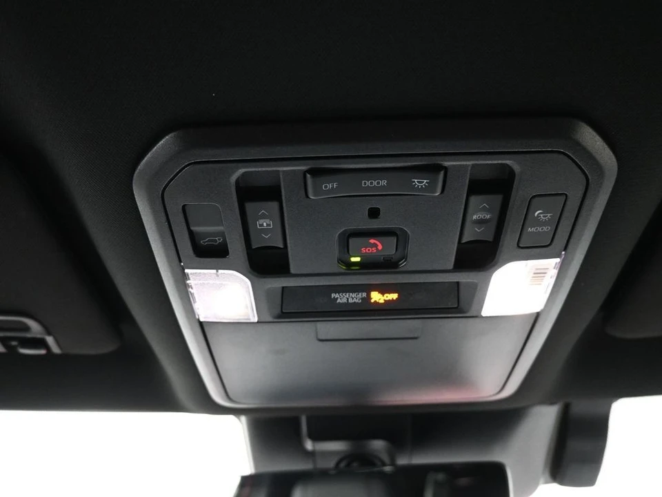2025 Toyota Sequoia 3rd Gen - Image 18 of 21