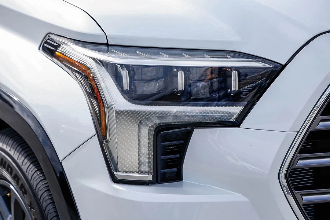 2025 Toyota Sequoia 3rd Gen - Image 7 of 12