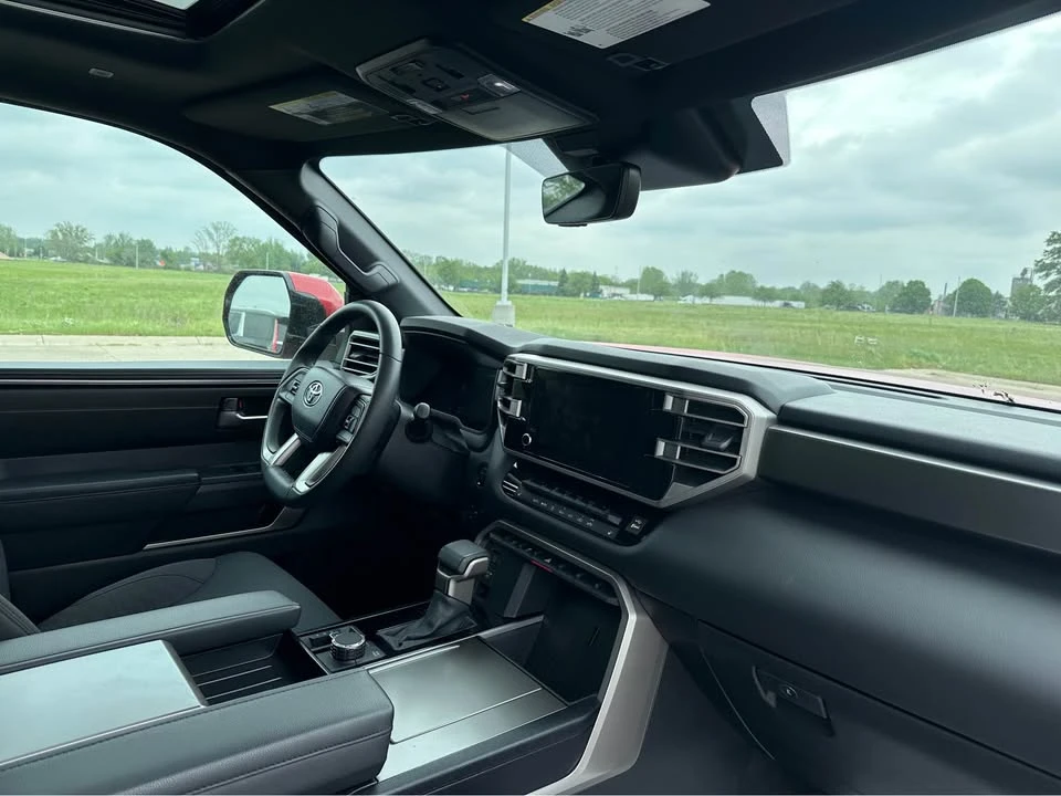 2025 Toyota Sequoia 3rd Gen - Image 10 of 17