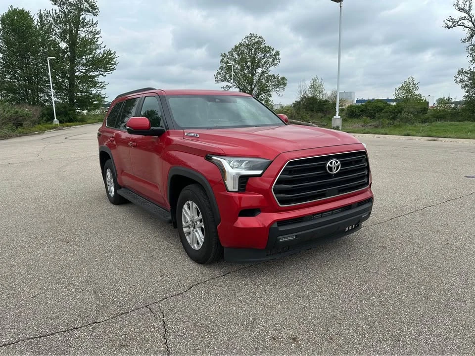 2025 Toyota Sequoia 3rd Gen - Image 3 of 17