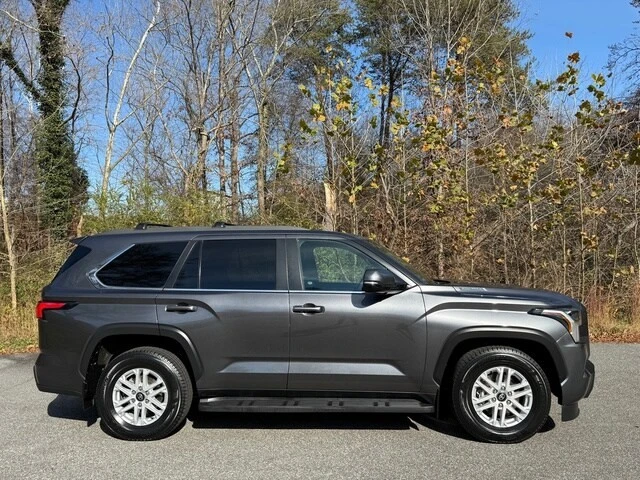 2025 Toyota Sequoia 3rd Gen - Image 5 of 12