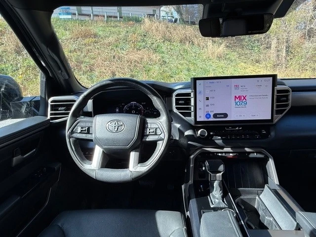 2025 Toyota Sequoia 3rd Gen - Image 10 of 12