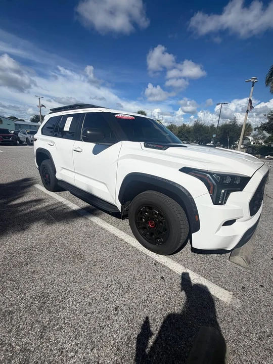 2025 Toyota Sequoia 3rd Gen - Image 8 of 17