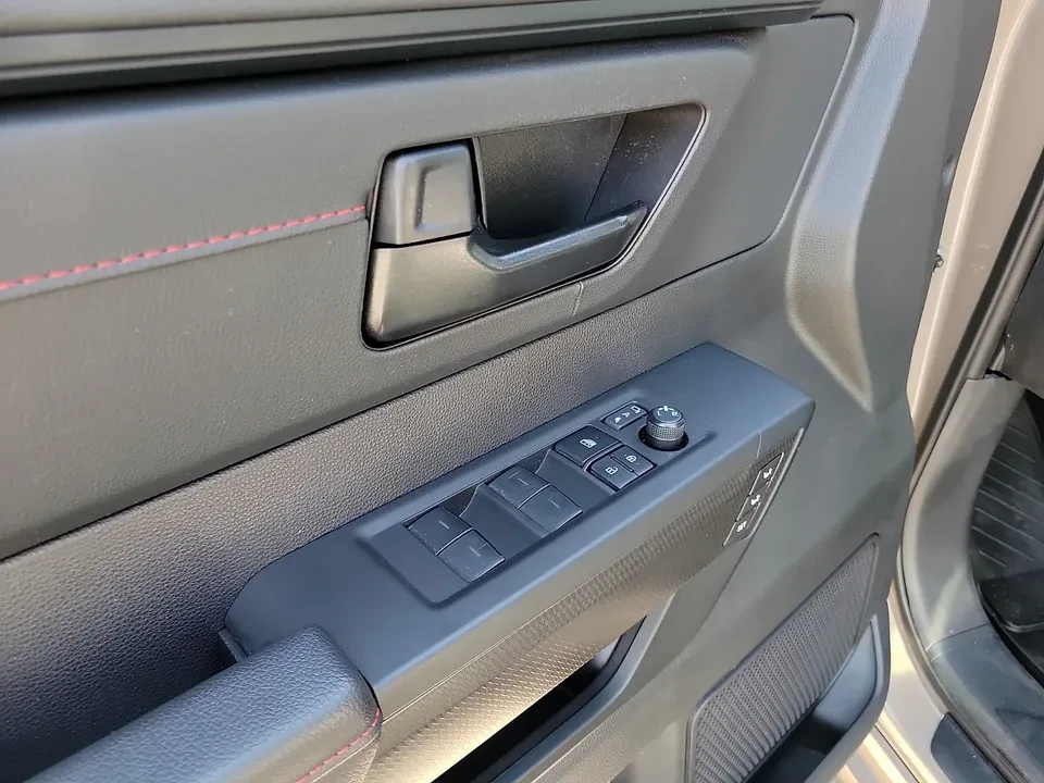 2025 Toyota Sequoia 3rd Gen - Image 18 of 19