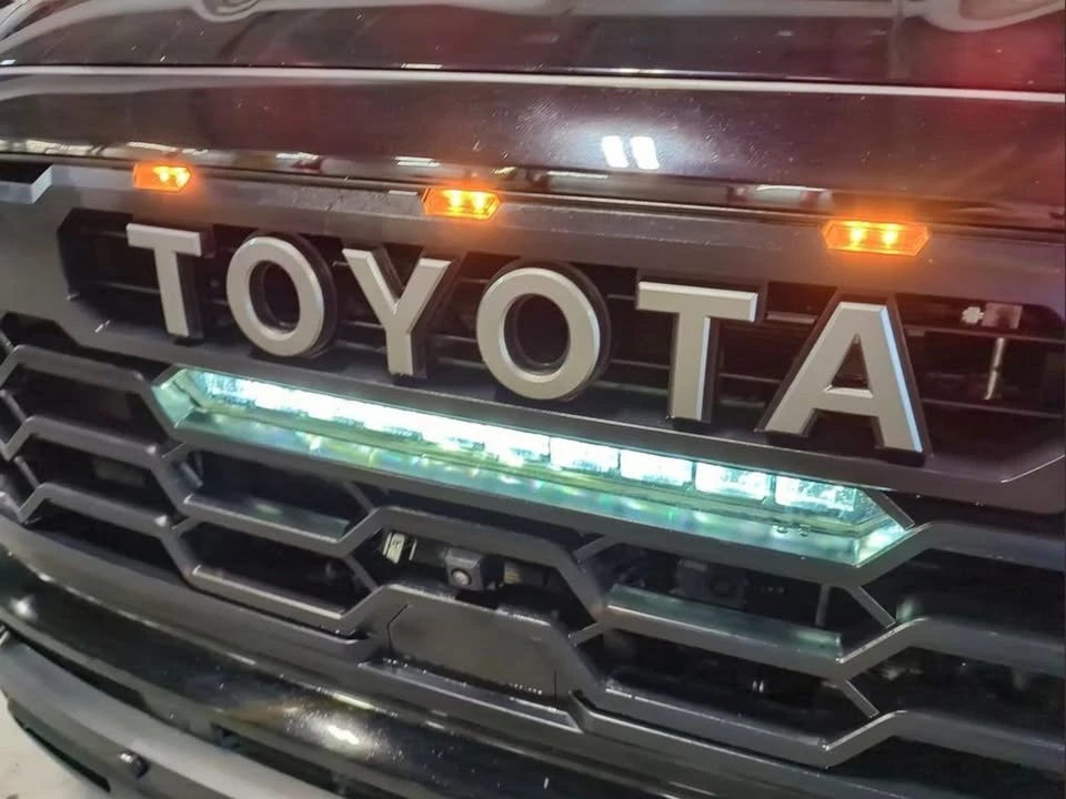 2025 Toyota Sequoia 3rd Gen - Image 9 of 20
