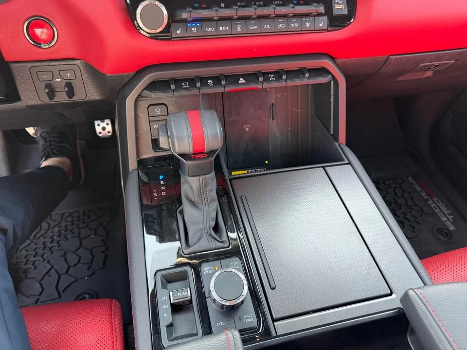 2025 Toyota Sequoia 3rd Gen - Image 13 of 16