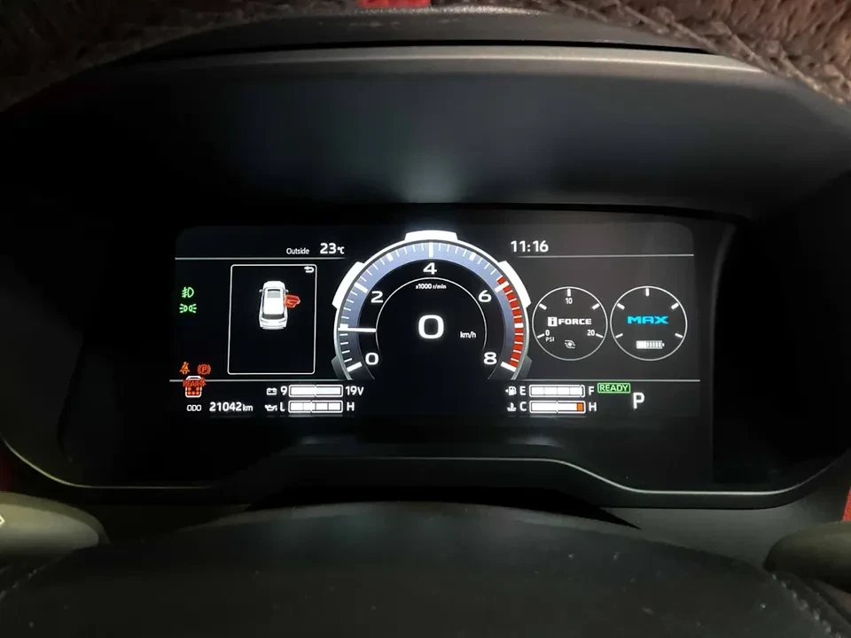 2025 Toyota Sequoia 3rd Gen - Image 12 of 19