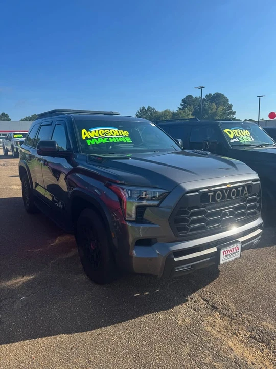 2025 Toyota Sequoia 3rd Gen - Image 2 of 2