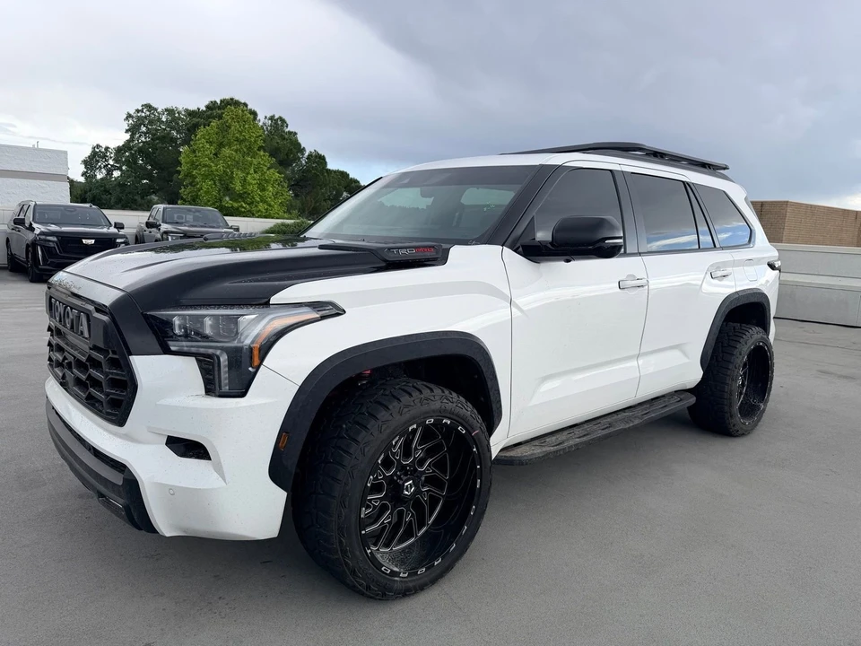 2025 Toyota Sequoia 3rd Gen - Image 2 of 7