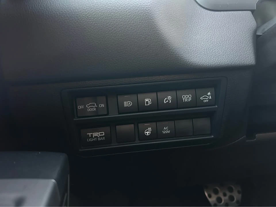 2025 Toyota Sequoia 3rd Gen - Image 11 of 14